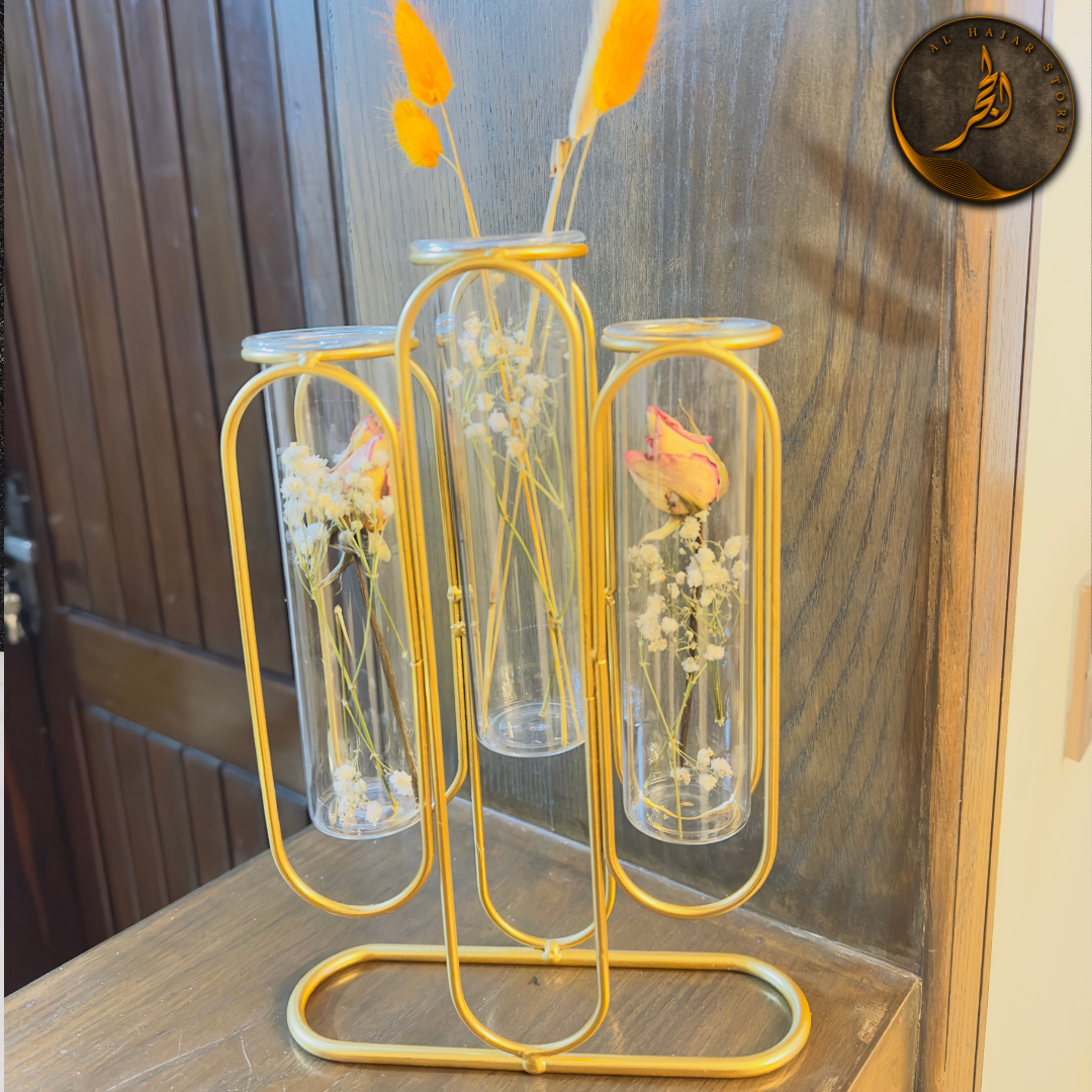 Gold Metal Frame With Small 3 Test Tube Vase