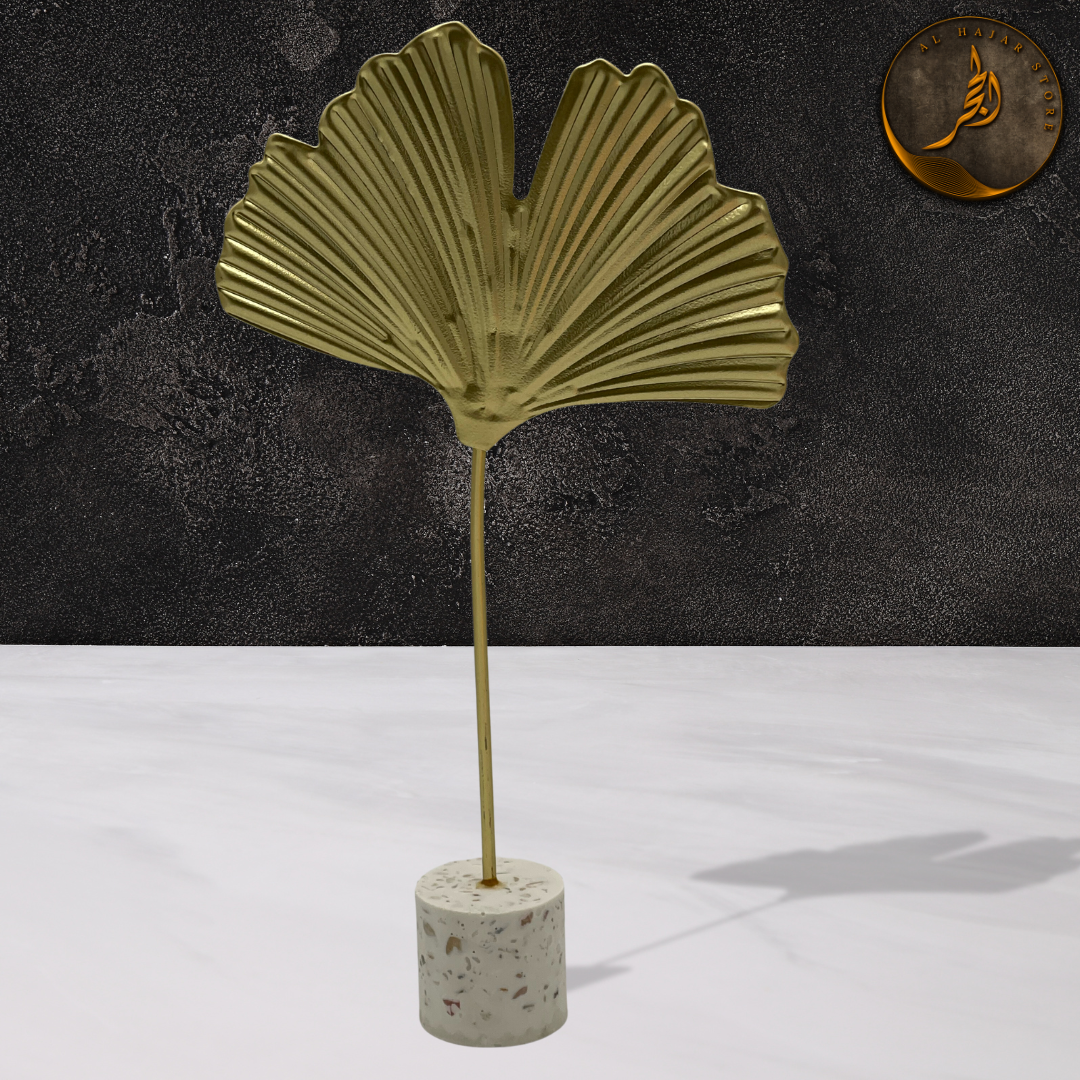 Elegant Gold Ginkgo Leaf Iron Ornament