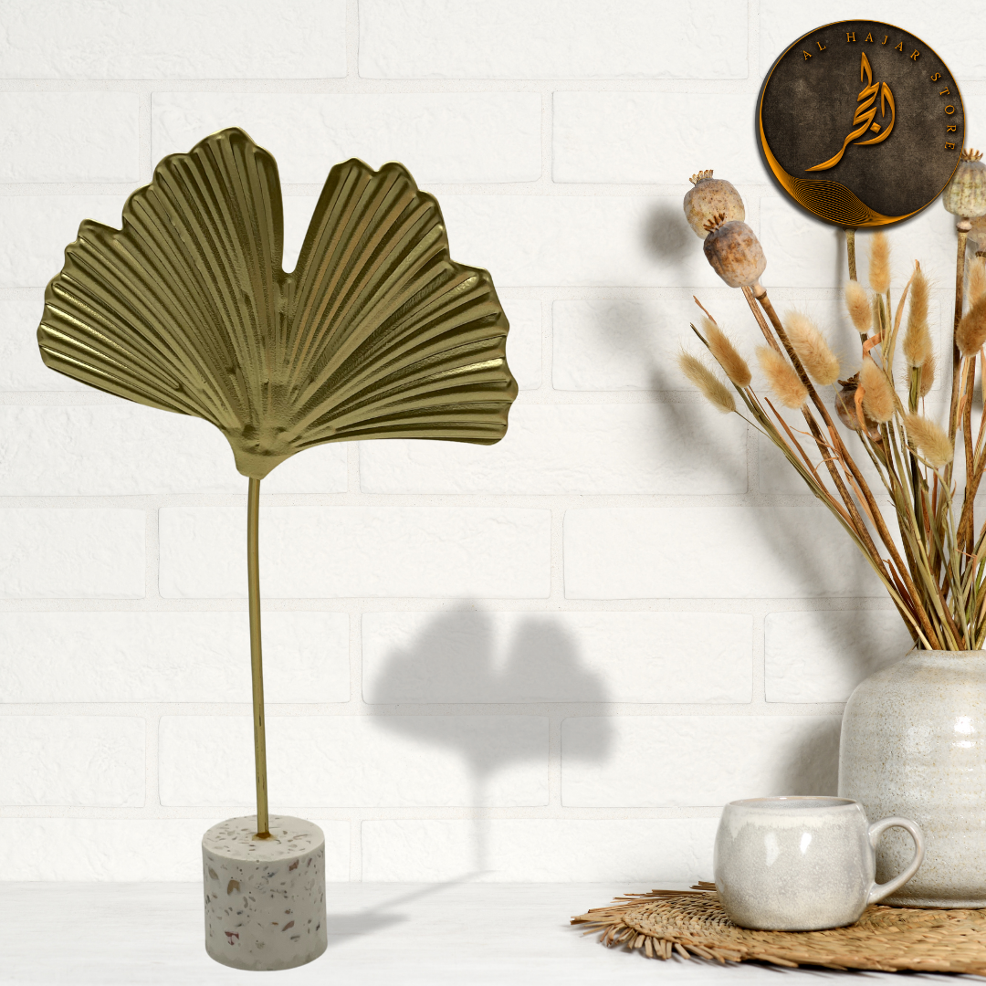Elegant Gold Ginkgo Leaf Iron Ornament