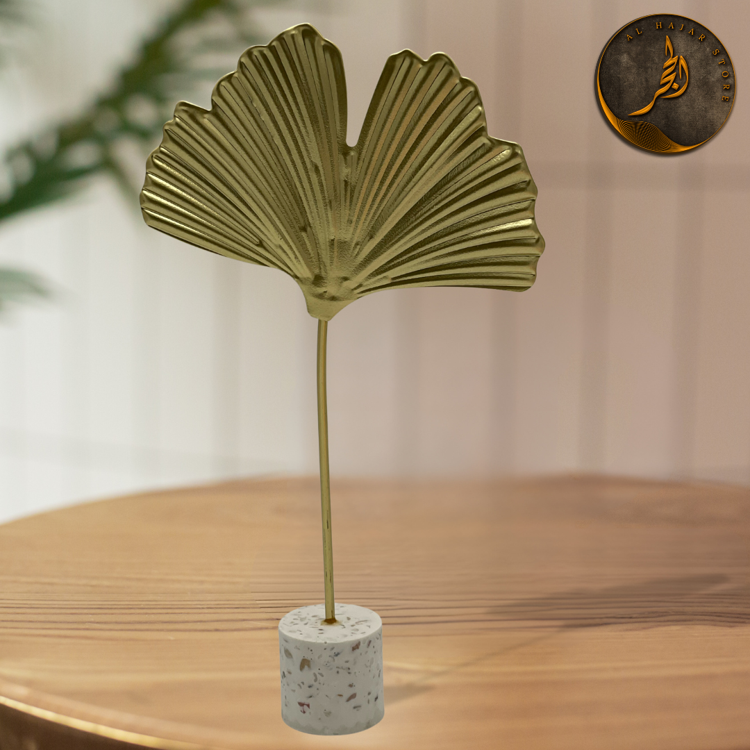 Elegant Gold Ginkgo Leaf Iron Ornament